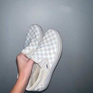 White/white checkered vans